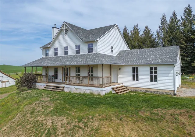 Homes for sale in Fairfield, WA | 32813 S State Route 27 Hwy, Fairfield, WA 99012 | MLS# 202613787