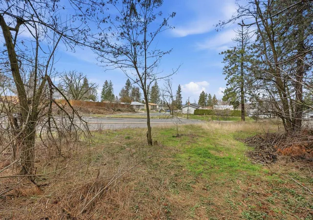 Homes for sale in Spokane, WA | 1215 S Ray St, Spokane, WA 99202 | MLS# 202613847