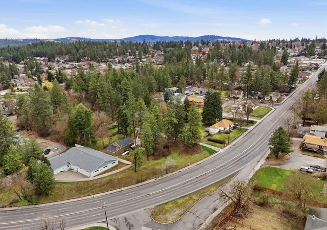 Homes for sale in Spokane, WA | 1215 S Ray St, Spokane, WA 99202 | MLS# 202613847