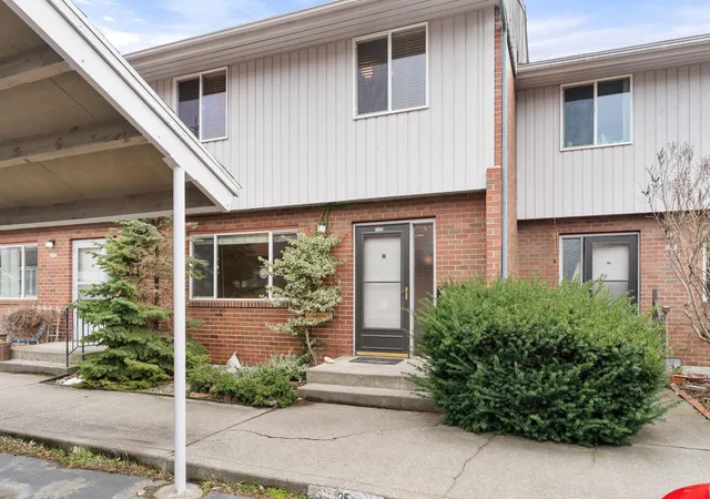 2nd image of 12425 E Olive Ave, Spokane Valley, WA 99216 | MLS# 202613903