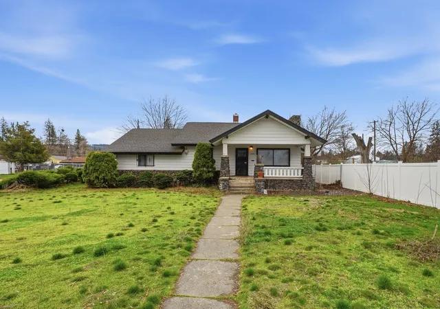3rd image of 6606 E 4Th Ave, Spokane Valley, WA 99212 | MLS# 202613954