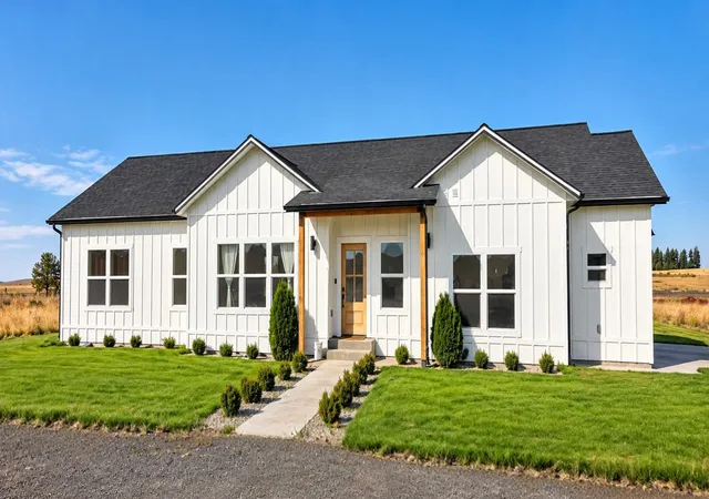 Single family home for sale at 25741 Westfield Ln, Davenport, WA 99122 | MLS# 202614156