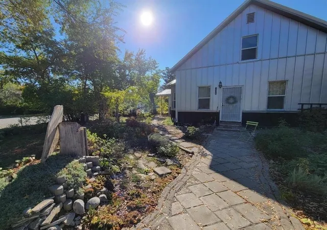 1st image of 1528 E Boone Ave, Spokane, WA 99202 | MLS# 202614186