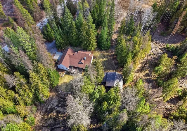 39th image of 912 Deer Valley Rd, Newport, WA 99156 | MLS# 202614241
