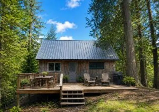 2nd image of 3121 Fifteen Mile Creek Rd Rd, Kettle Falls, WA 99141 | MLS# 202614368