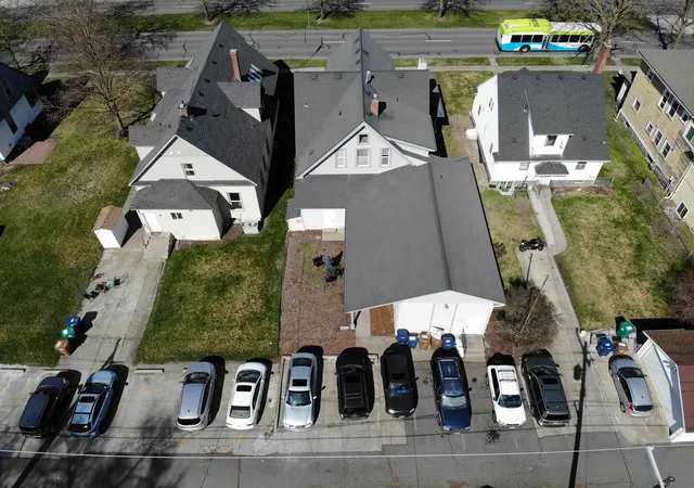 5th image of 418 E Mission Ave, Spokane, WA 99202 | MLS# 202614399