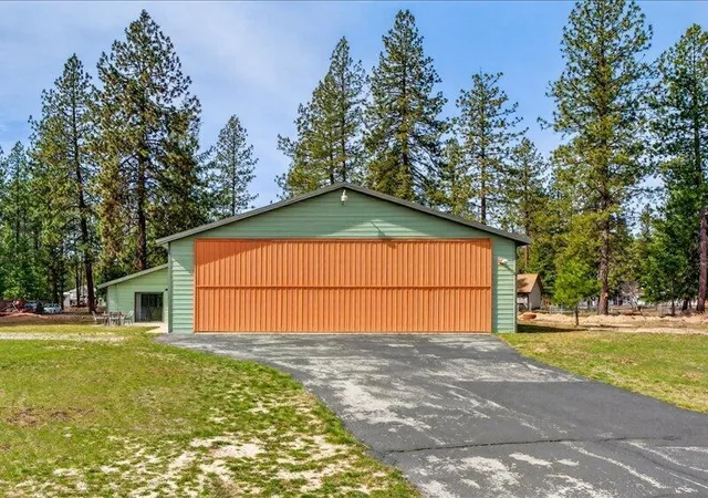 Photo 3 of Single family home for sale at 147 Richmond Ln, Chewelah, WA 99109 | MLS# 202614440 | Listing updated on 2026-09-21