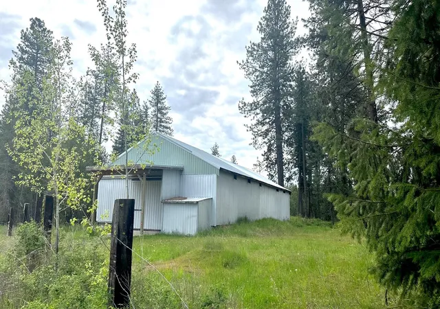 3rd image of 2111 W Mason Rd, Deer Park, WA 99006 | MLS# 202614461