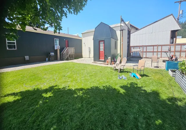 1st image of 112 Blackwell St, Ione, WA 99139 | MLS# 202614480