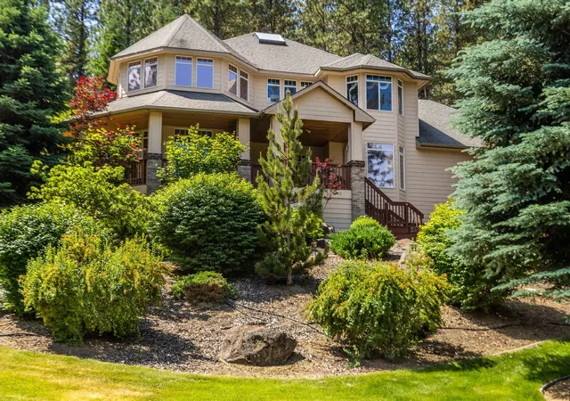 Single family home for sale at 12910 S Fairway Ridge Ln, Spokane, WA 99224 | MLS# 202614555