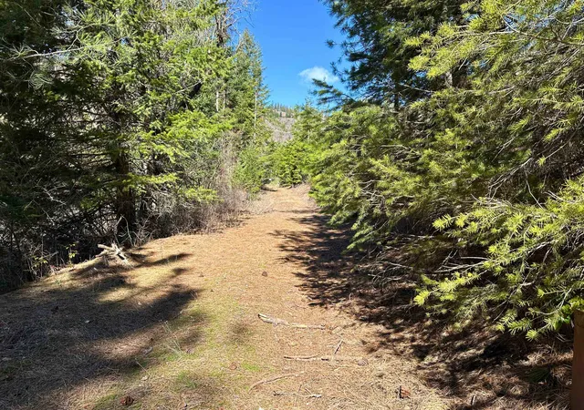 Photo 2 of Manufactured home for sale at 4143 N Deer Lake Rd, Loon Lake, WA 99148 | MLS# 202614601 | Listing updated on 2026-10-08