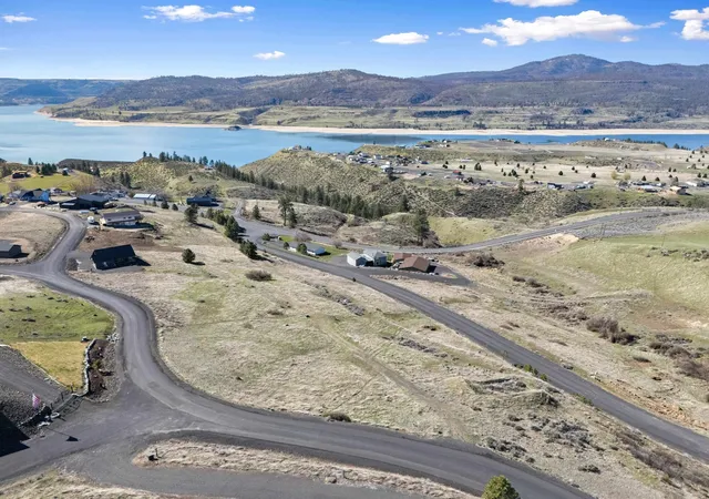 Homes for sale in Seven Bays, WA | 41025 41035 Scenic Dr N, Seven Bays, WA 99122 | MLS# 202614714