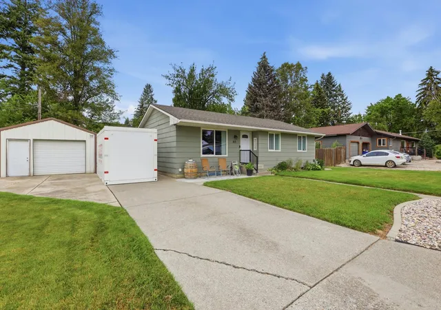 image of 613 N Main St, Deer Park, WA 99006 | MLS# 202614736