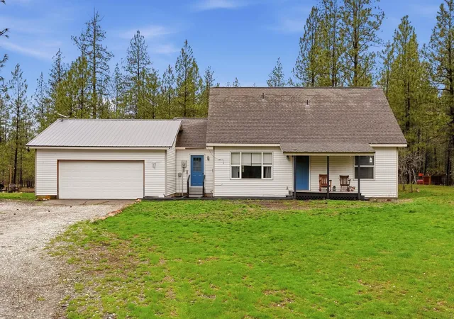 Homes for sale in Springdale, WA | 4806 Hwy 231 Hwy, Springdale, WA 99173 | MLS# 202614774