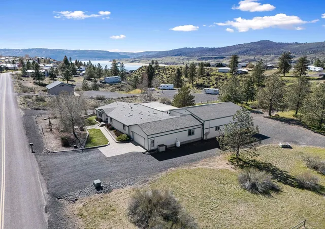 Homes for sale in Deer Meadows, WA | 42605 Doe Rd N, Deer Meadows, WA 99122 | MLS# 202614869