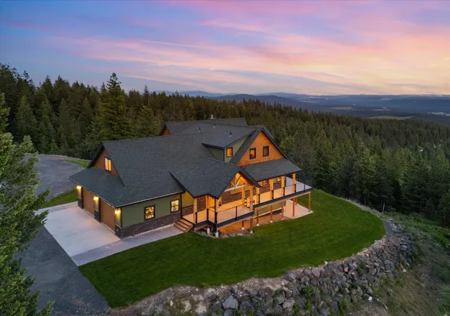 Homes for sale in Deer Park, WA | 6650 Blue Ridge Wy, Deer Park, WA 99006 | MLS# 202614920