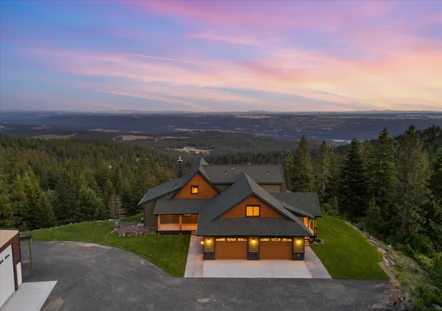 Homes for sale in Deer Park, WA | 6650 Blue Ridge Wy, Deer Park, WA 99006 | MLS# 202614920
