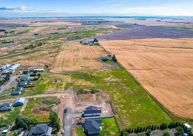 Homes for sale in Reardan, WA | 635 E Summit Ave, Reardan, WA 99029 | MLS# 202614974