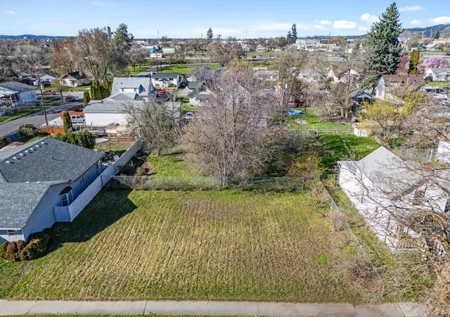2nd image of 2607 E 5th Ave, Spokane, WA 99202 | MLS# 202615046
