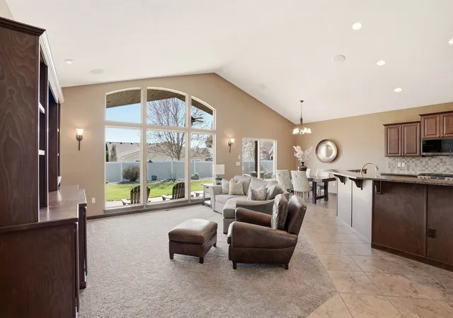 4th image of 202 E Alexa Ct, Spokane, WA 99208 | MLS# 202615066