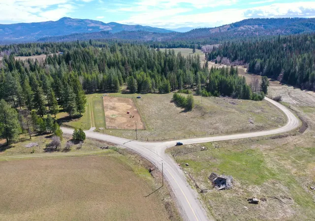2nd image of 7333 Spring Valley Rd, Newport, WA 99156 | MLS# 202615132