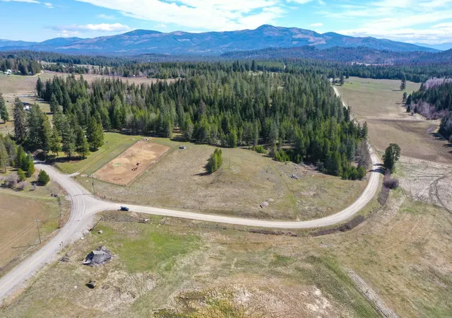 3rd image of 7333 Spring Valley Rd, Newport, WA 99156 | MLS# 202615132