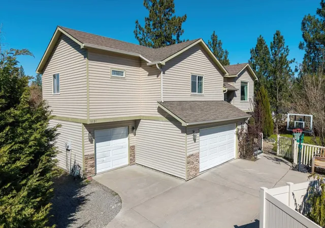 Photo 2 of Single family home for sale at 8021 E Central Ave, Spokane, WA 99217 | MLS# 202615137 | Listing updated on 2026-08-18