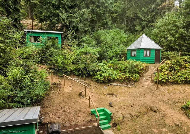 Photo 3 of Single family home for sale at 11711 N Honeymoon Bay Rd, Newman Lake, WA 99025 | MLS# 202615301 | Listing updated on 2026-07-30