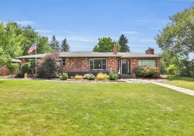 1st image of 14720 E 14th Ave, Spokane Valley, WA 99037 | MLS# 202615348