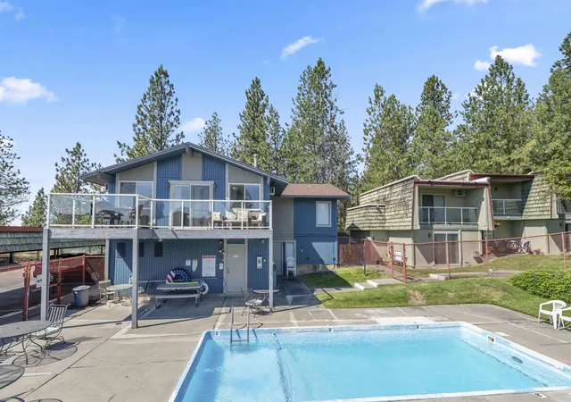Homes for sale in Spokane, WA | 1823 W Northridge Court, Spokane, WA 99208 | Houzeo