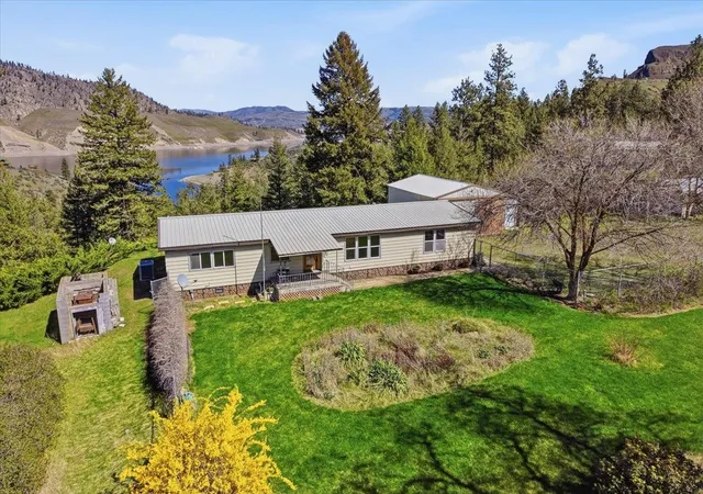 Homes for sale in Lincoln, WA | 38738 Sterling Valley N Rd, Lincoln, WA 99147 | MLS# 202615398