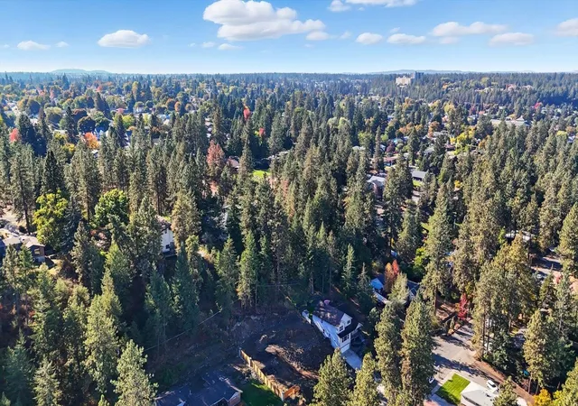 image of 4114 & 4120 E 17th Ave, Spokane, WA 99223 | MLS# 202615486