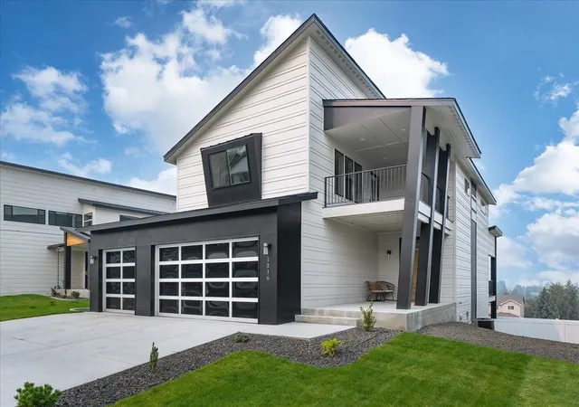 1st image of 1216 S Greenacres Rd, Greenacres, WA 99016 | MLS# 202615520