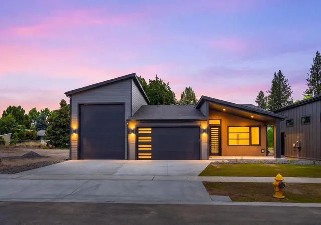 3rd image of 11005 E 36Th Dr, Spokane Valley, WA 99206 | MLS# 202615587