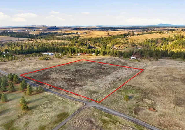 Homes for sale in Medical Lake, WA | 20Xxx W Indiana Ln, Medical Lake, WA 99022 | MLS# 202615602