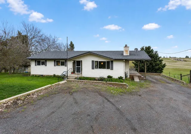 Photo 2 of Single family home for sale at 27164 N Gunning Rd, Davenport, WA 99122 | MLS# 202615606 | Listing updated on 2026-09-09