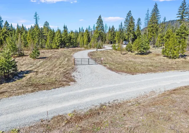 Photo 4 of Land for sale at 555 Happy Trails Ln, Newport, WA 99146 | MLS# 202615620 | Listing updated on 2026-04-24