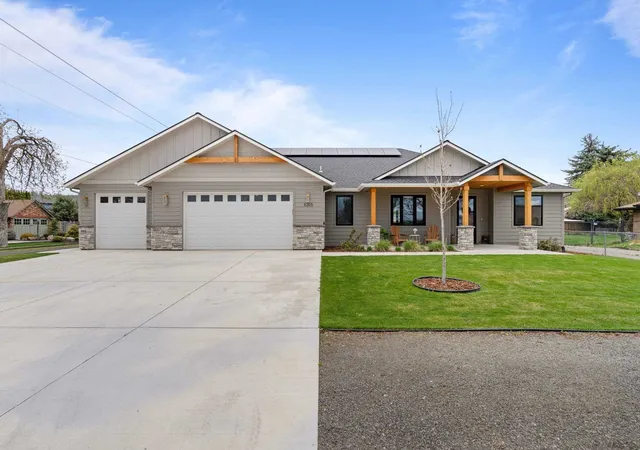 2nd image of 8305 E Maringo Dr, Spokane, WA 99212 | MLS# 202615640