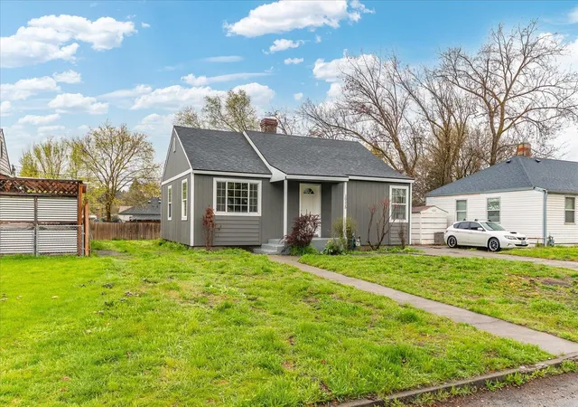 Photo 4 of Sale Pending at 10115 N Wesley Rd, Spokane, WA 99218 | MLS# 202615645 | Listing updated on 2026-05-21
