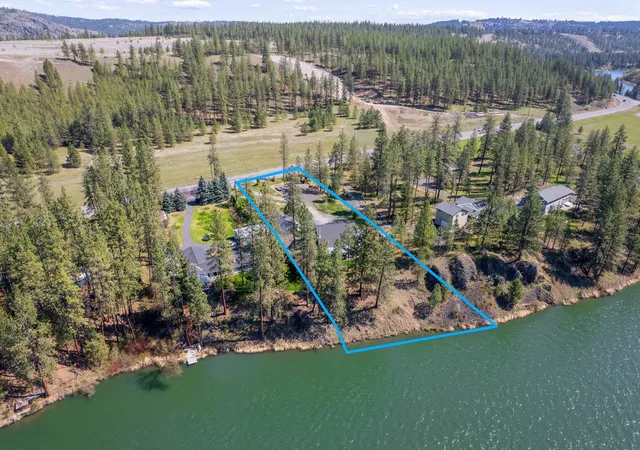 Homes for sale in Nine Mile Falls, WA | 11411 N Nine Mile Rd, Nine Mile Falls, WA 99026 | MLS# 202615706