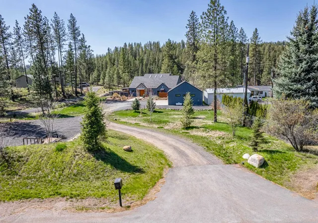 Homes for sale in Nine Mile Falls, WA | 11411 N Nine Mile Rd, Nine Mile Falls, WA 99026 | MLS# 202615706