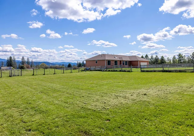 2nd image of 25110 N Aspen Grove Ln, Colbert, WA 99005 | MLS# 202615714