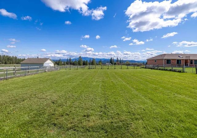 Photo 3 of Single family home for sale at 25110 N Aspen Grv Ln, Colbert, WA 99005 | MLS# 202615714 | Listing updated on 2026-07-28