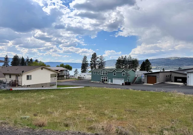 Homes for sale in Seven Bays, WA | 3317 Roosevelt Dr, Seven Bays, WA 99122 | MLS# 202615735