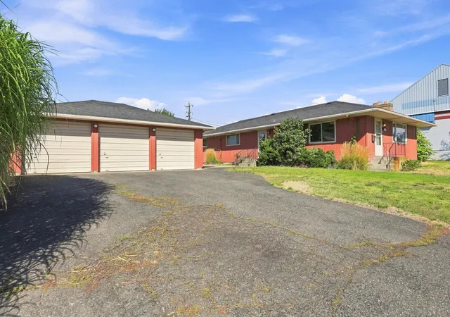 Photo 32 of Single family home for sale at 627 N Madelia St, Spokane, WA 99202 | MLS# 202615737 | Listing updated on 2026-09-07