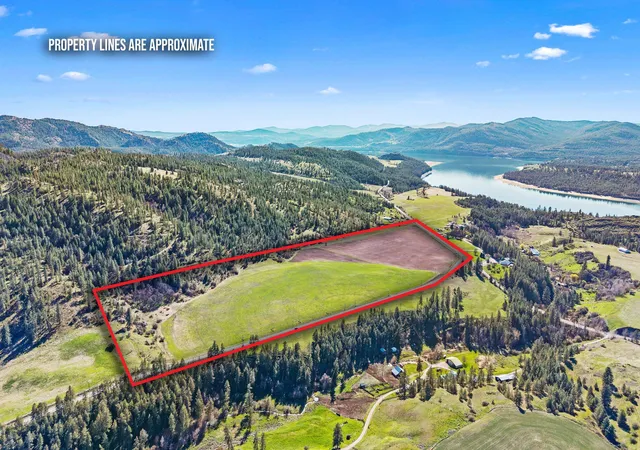Homes for sale in Hunters, WA | 37Xx Cedonia -Addy Rd, Hunters, WA 99137 | MLS# 202615757