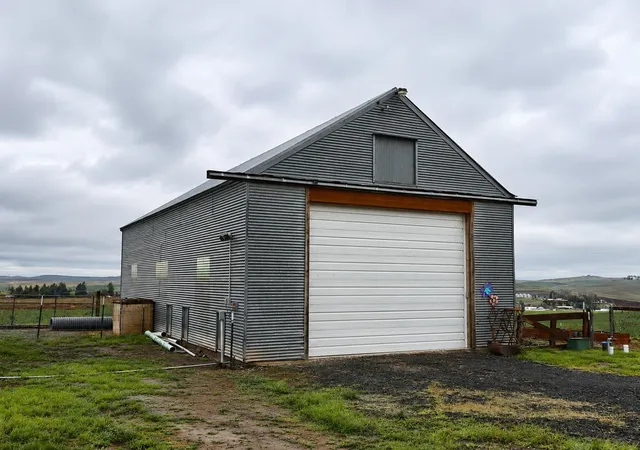 Homes for sale in Latah, WA | 39919 S Farmington Rd, Latah, WA 99018 | MLS# 202615786