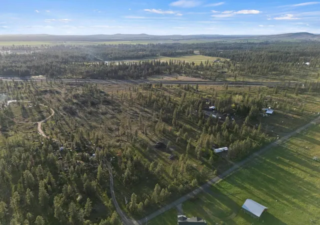 3rd image of 17212 S Brooks Rd, Cheney, WA 99004 | MLS# 202615822