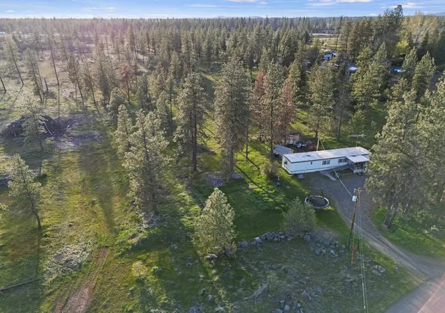 5th image of 17212 S Brooks Rd, Cheney, WA 99004 | MLS# 202615822