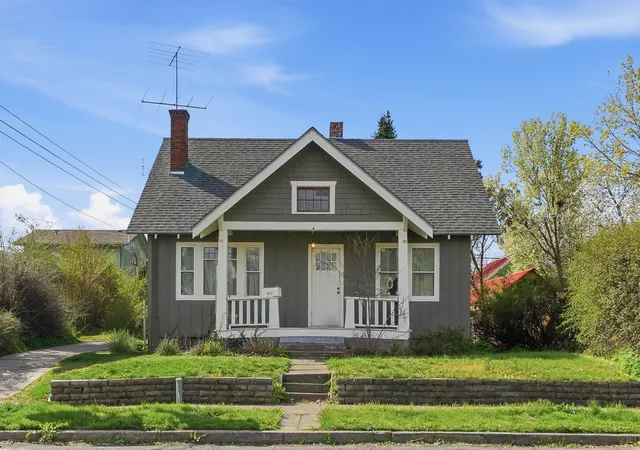 Homes for sale in Spokane, WA | 1017 W Dalton Ave, Spokane, WA 99205 | MLS# 202615825